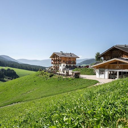 Unterkantiolerhof Funes  Exterior photo