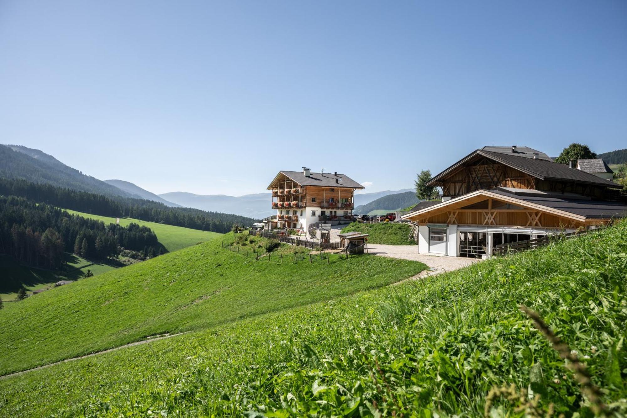 Unterkantiolerhof Funes  Exterior photo